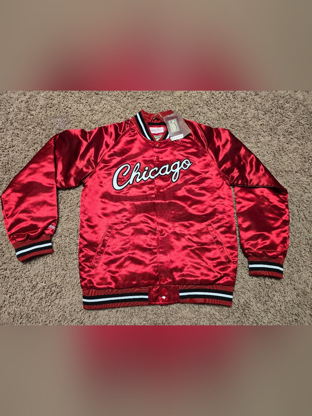 Mitchell & Ness Chicago Bulls Red Hardwood Classics Lightweight Satin Jacket